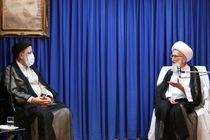 دولت هدف اصلی خود را حل مشکلات مردم قرار دهد