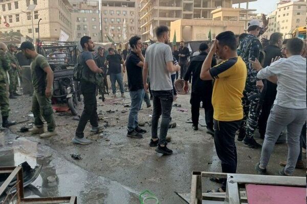 صدای چند انفجار در نزدیکی محل اقامت مکرون در دمشق شنیده شد