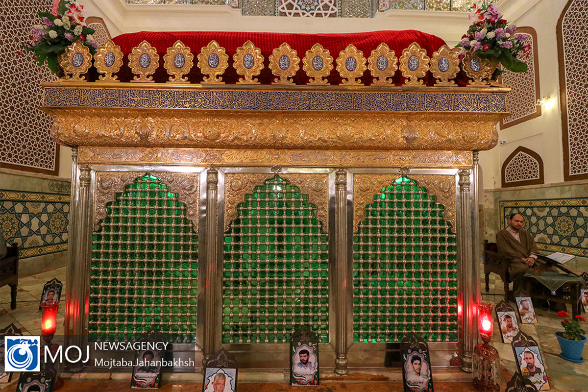 جز خوانی قرآن کریم در امامزاده ابراهیم دولت آباد اصفهان