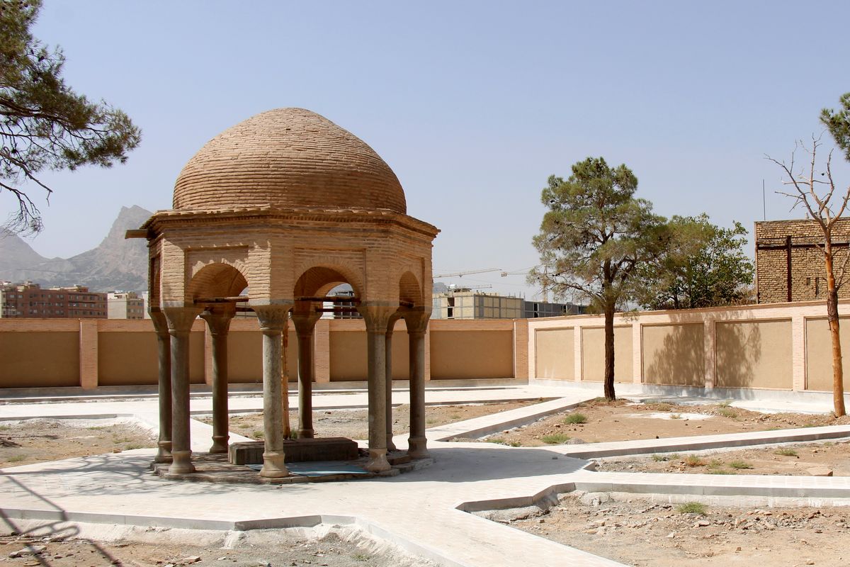 بقعه تخت فولاد