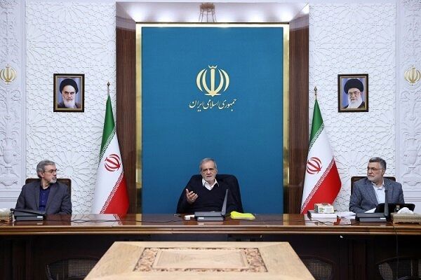 رفع دغدغه‌های مردم در زمینه هزینه‌های درمان و تأمین دارو از مهم‌ترین عوامل افزایش رضایتمندی عمومی است