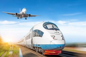 جا به جایی ۱۸۰ هزار مسافر نوروزی فارس با حمل و‌ نقل هوایی و ریلی