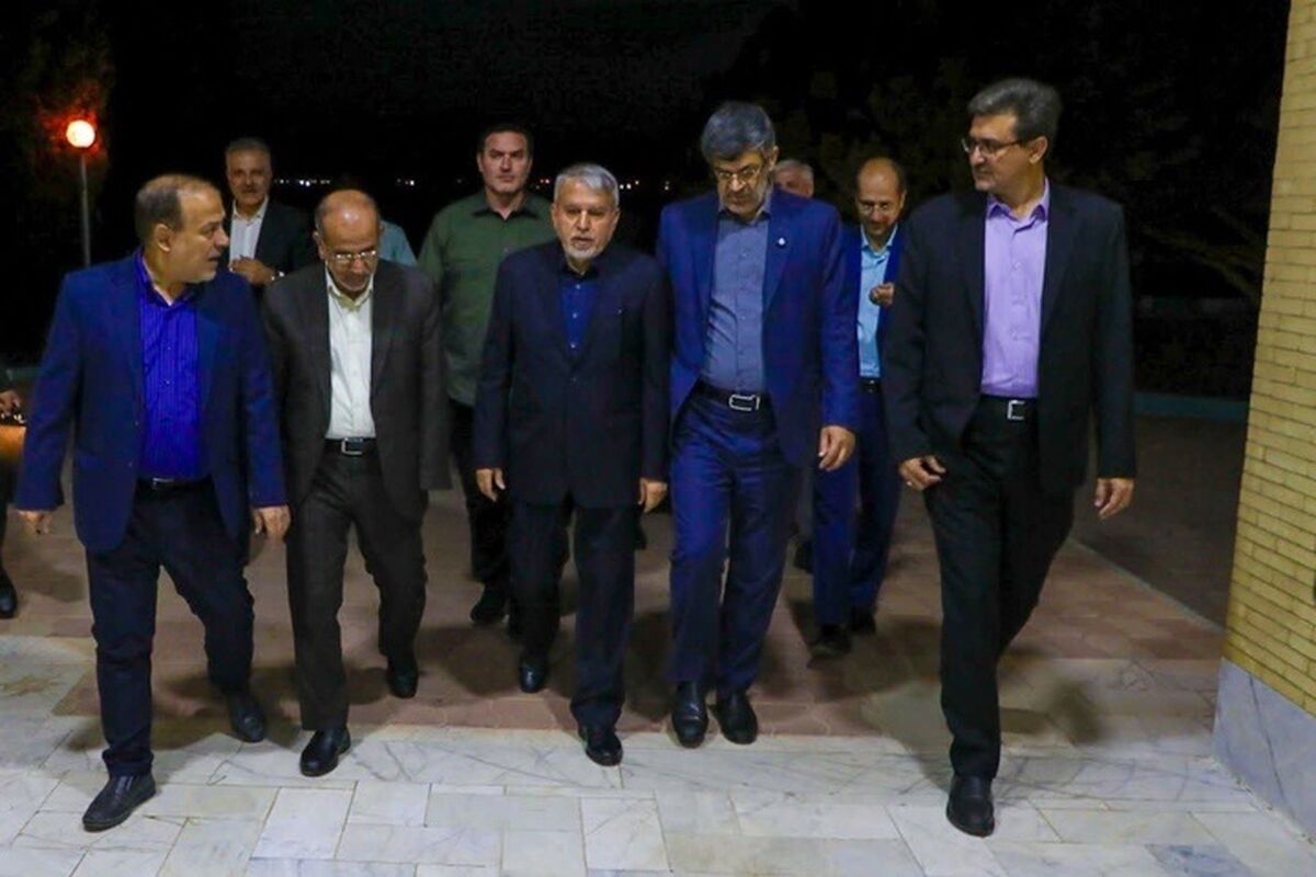 وزیر میراث فرهنگی