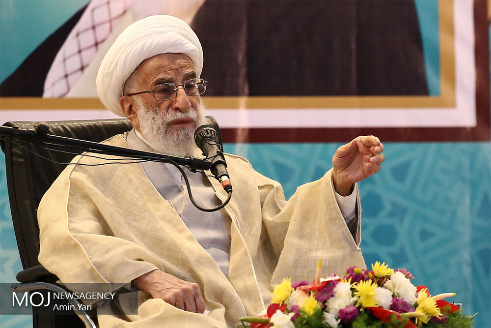 نظام اسلامی ایران برخواسته از اراده مردم است/ انتخابات آتی کاملاً رقابتی است