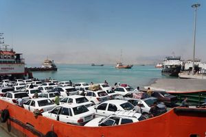 خدمات رسانی بنادر قشم  به 830 هزار مسافر دریایی در تعطیلات دهه فجر/153 هزار دستگاه خودرو در مدت 6 روز جابجا شد