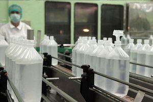 نخستین شرکت داروسازی در خوزستان مجوز تولید گرفت