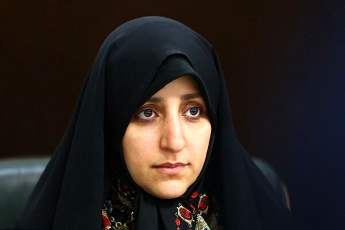 زهرا بهروز آذر معاون امور زنان و خانواده رئیس جمهور