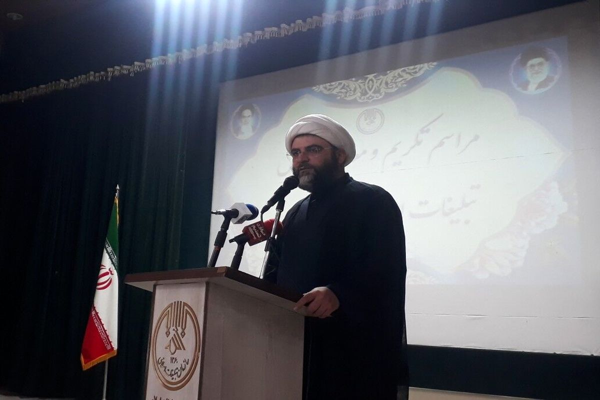 قمی