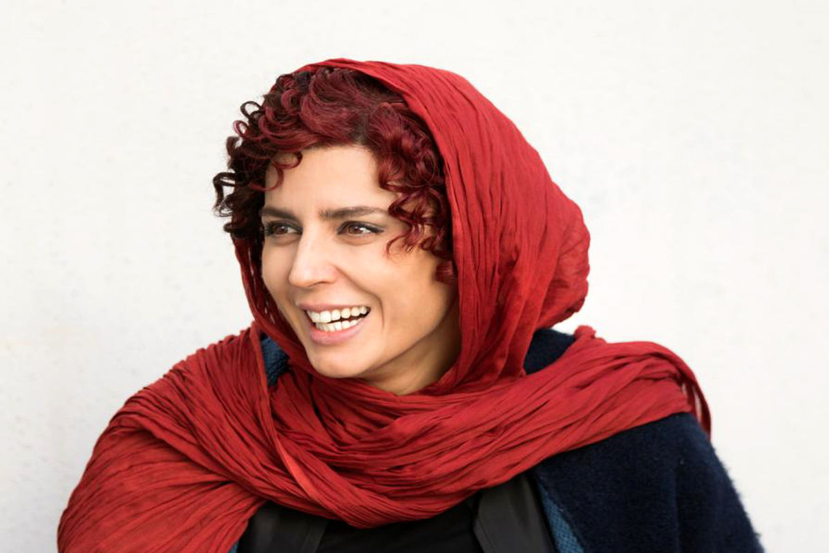 لیلا حاتمی- نهنگ آبی