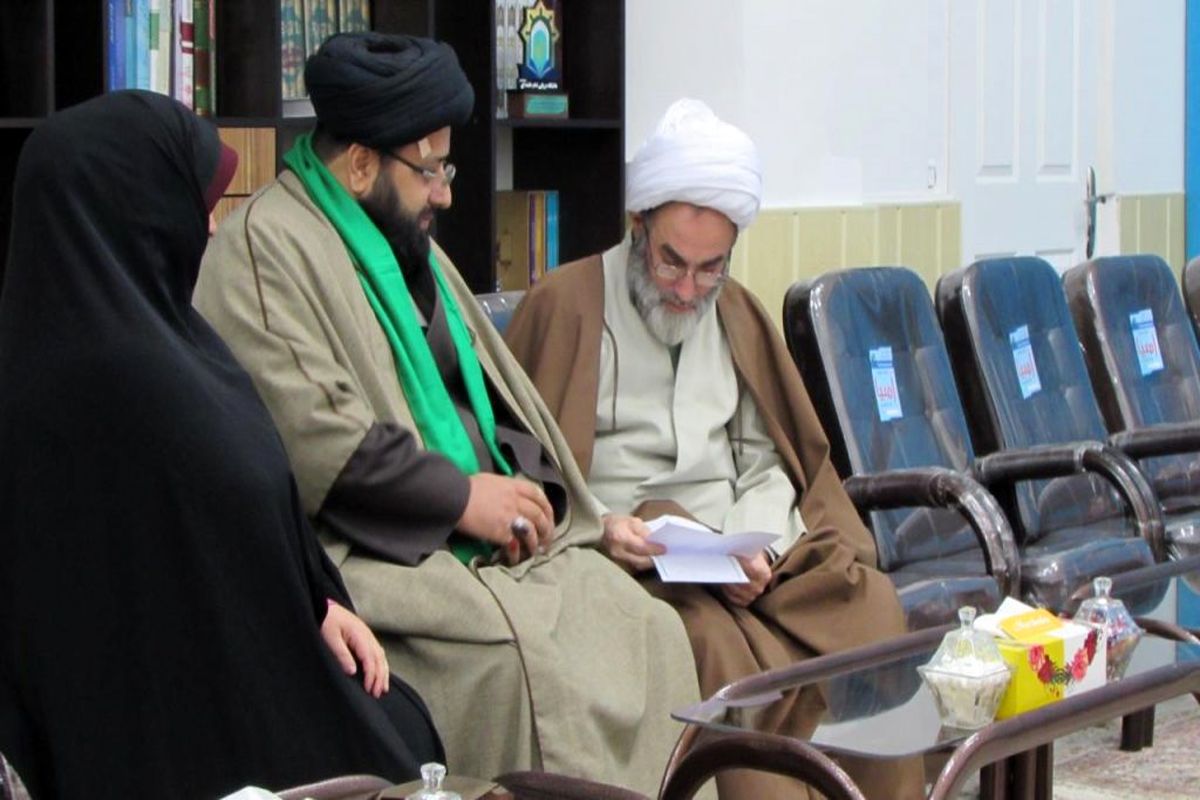 ملاقات عمومی آیت الله فلاحتی با طلاب و روحانیون گیلان برگزار شد1