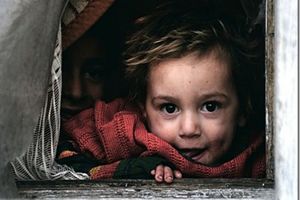سازمان های مردم نهاد و موسسات خیریه به کمک خانواده های تحت پوشش بهزیستی بیایند