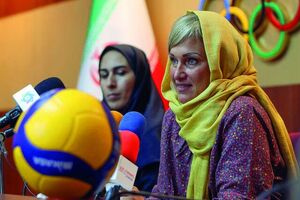 کسی من را مجبور به داشتن حجاب نکرده است/ هدفم نیمه نهایی آسیاست