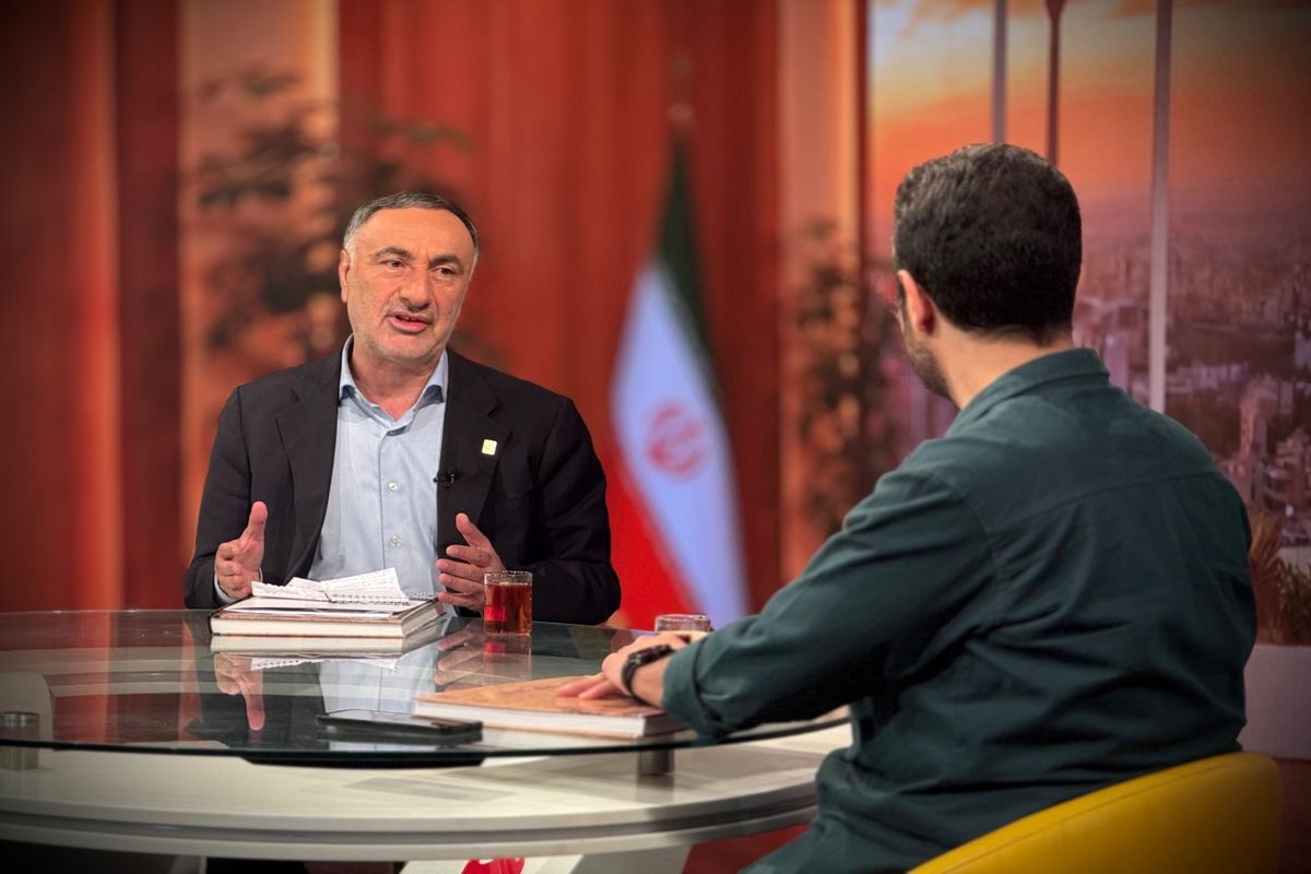 رئیس سازمان نقشه برداری 