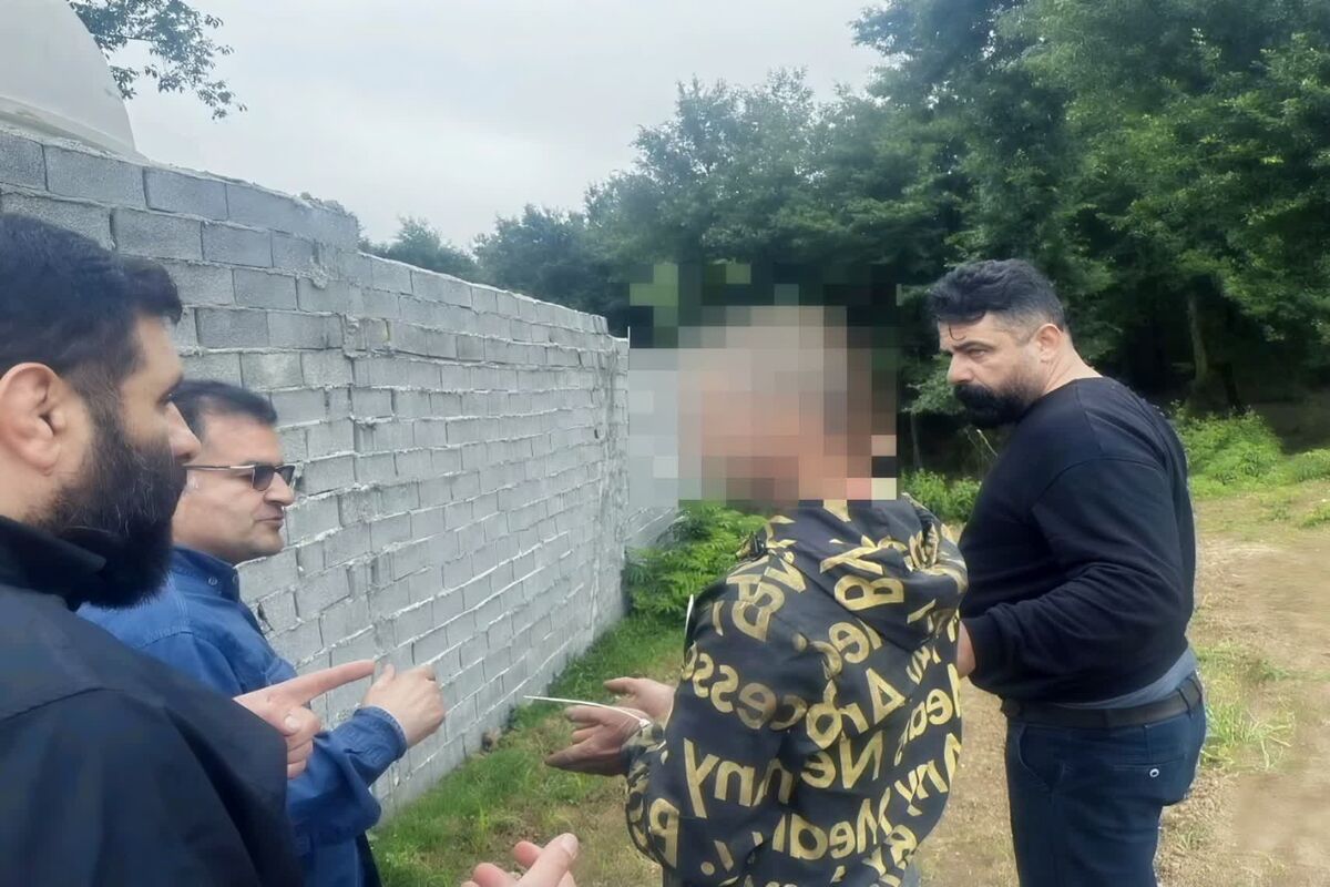 شکار قاچاقچی چوب در قائمشهر