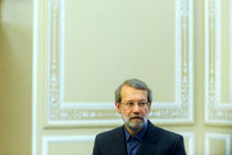 آغاز نشست خبری رئیس مجلس