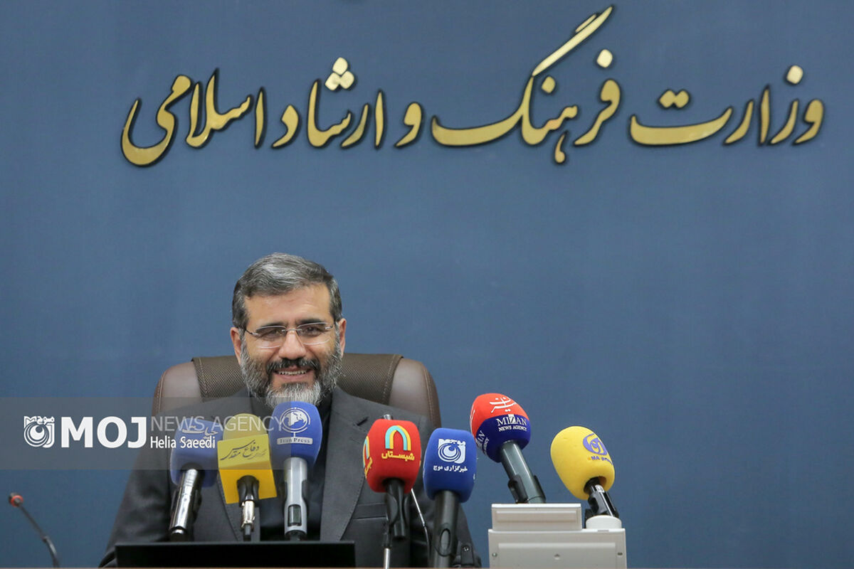 نشست خبری رئیس ستاد بزرگداشت چهلم شهدای پرواز اردیبهشت
