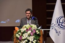 تجلیل از خدمات دوازده ساله دکتر ایمانیه 