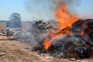 امحاء ۵۰ تن کالای قاچاق در فارس 