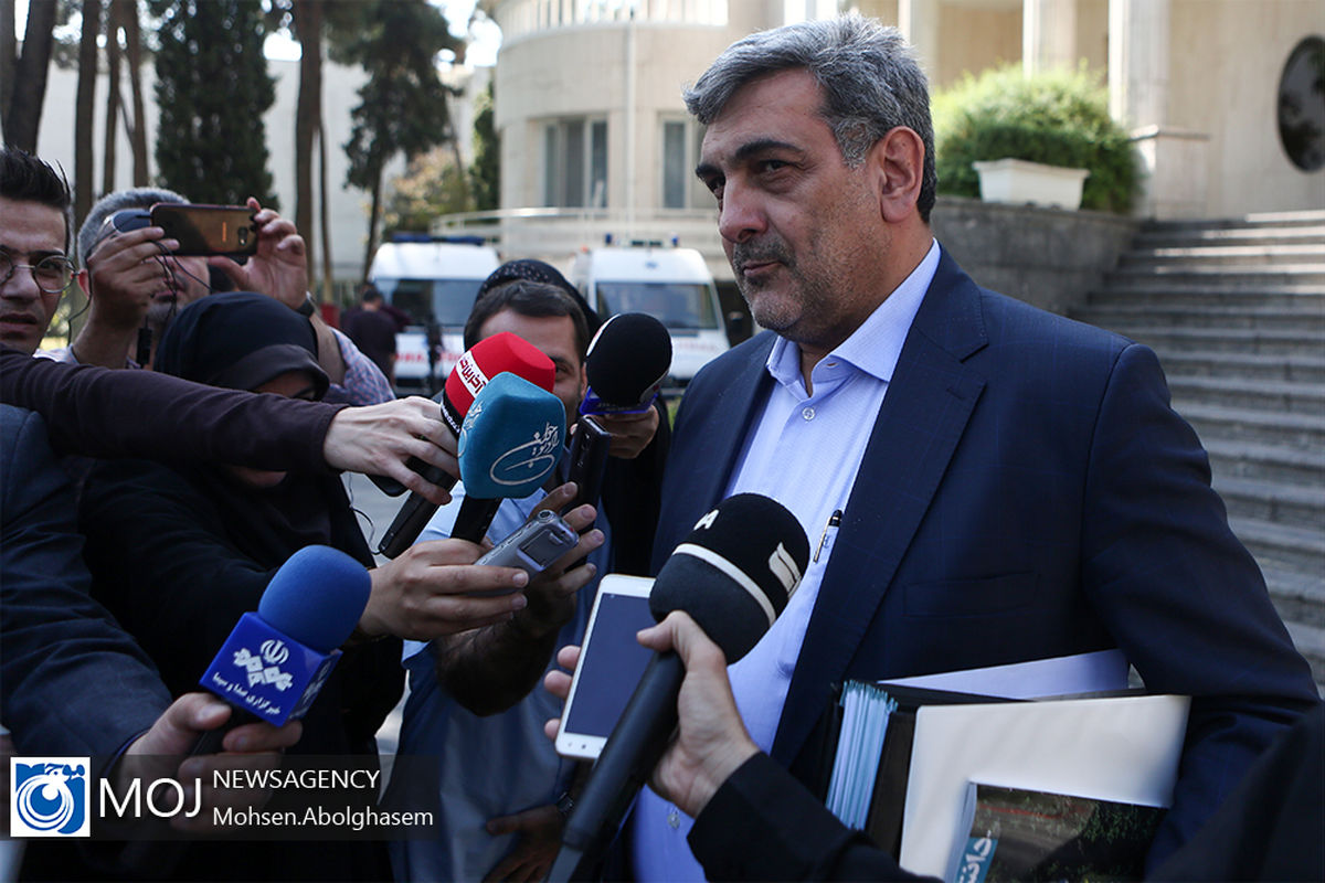 حاشیه جلسه هیات دولت - ۱۷ مهر ۱۳۹۸