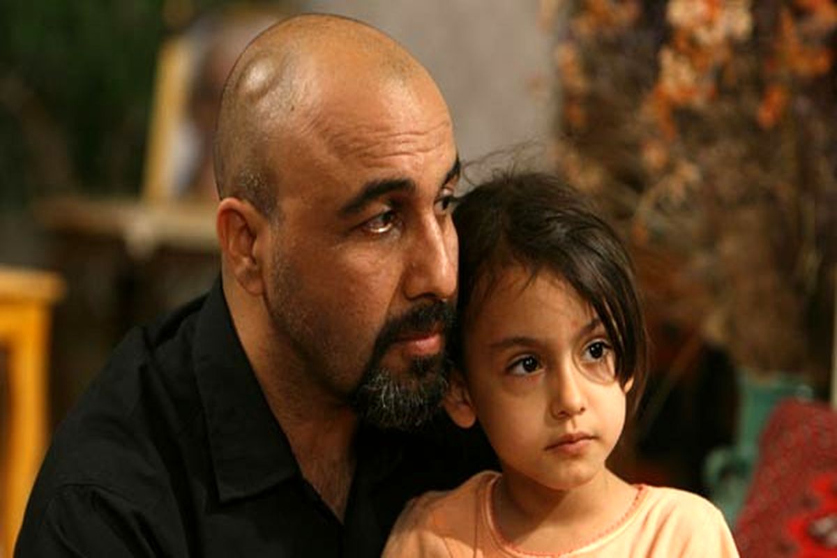 رضا عطاران و نیکی نصیریان در سریال بزنگاه