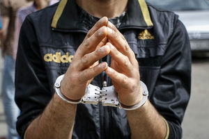 سارقان حرفه‌ای در کرمانشاه به دام افتادند