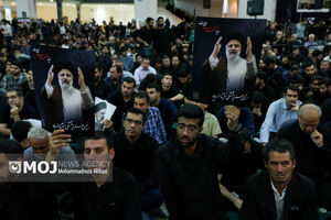 مراسم تشییع پیکر شهدای ایرانی در رسانه‌های انگلیسی بصورت مستقیم پخش می‌شود