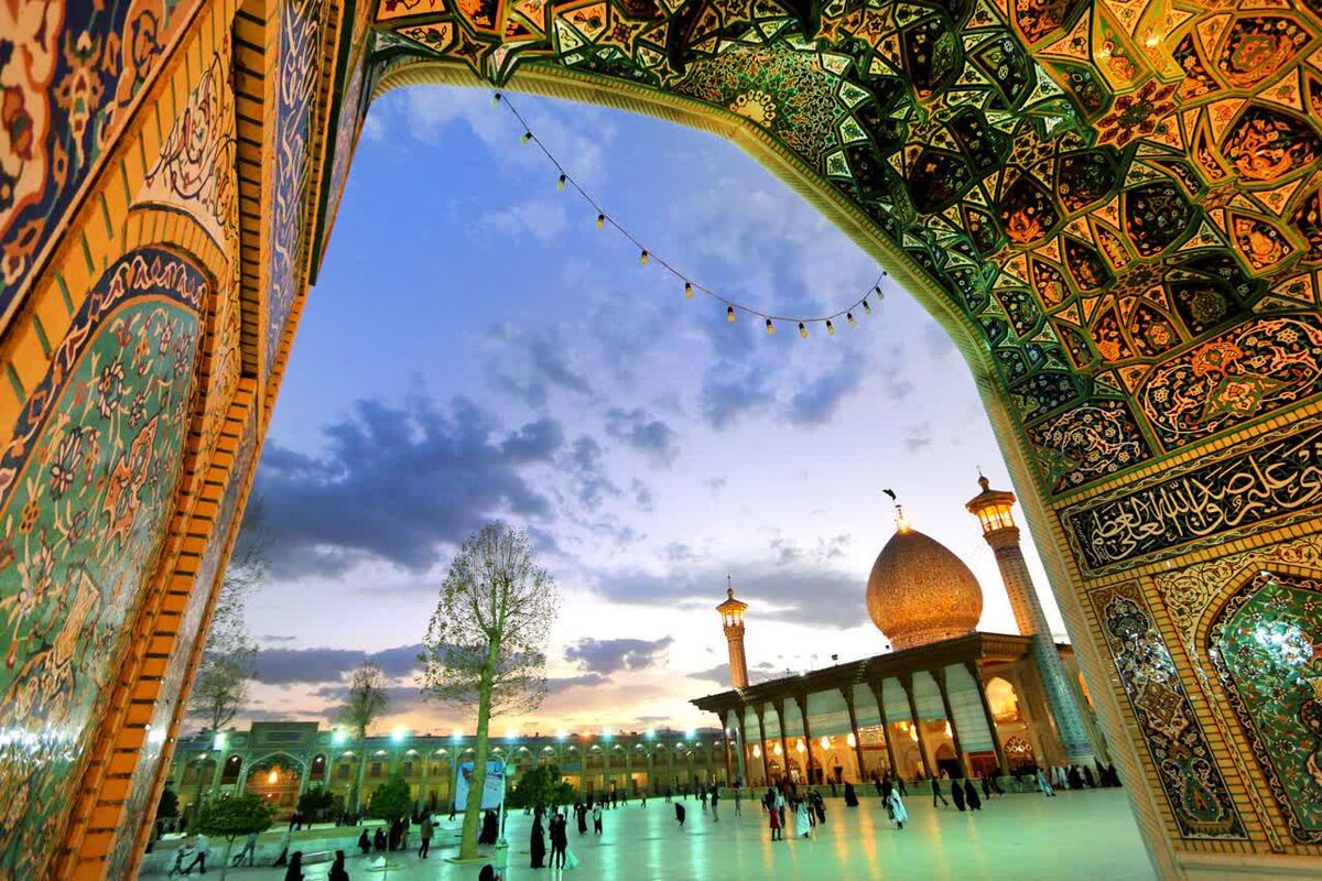 حرم شاهچراغ ع