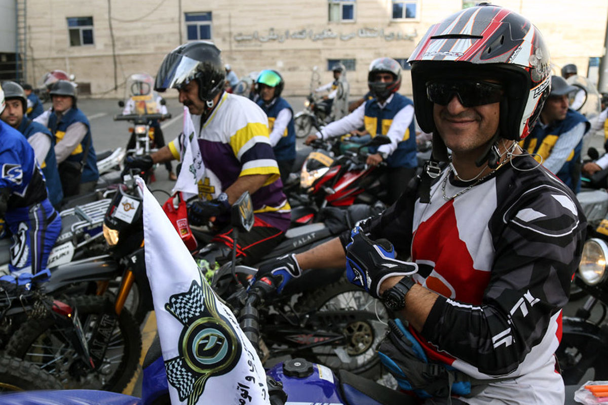 موتورر سواران قانونمند