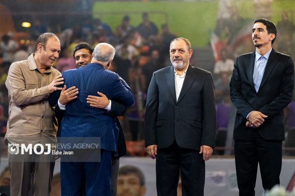 موفقیت‌های ورزشی، دفاع نرم در برابر دشمن است