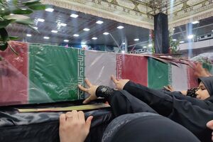 مراسم وداع با شهید مدافع حرم محمدرضا یعقوبی در گلزار شهدای رشت+تصاویر