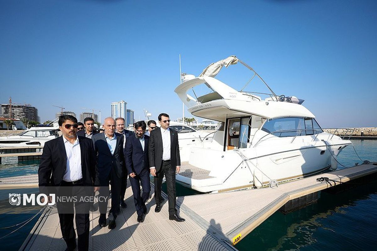 بازدید عبدالعلی زاده از مارینا کیش
