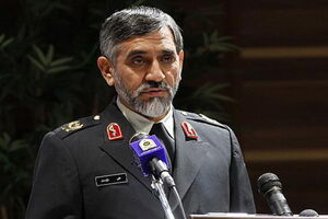 هر موقع دشمن قصد تعرض داشته، جوانان در مقابل آن‌ ایستاده‌اند