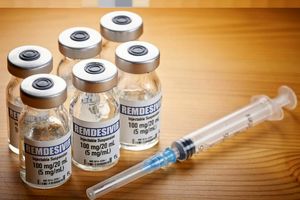 مرکز رشد علوم پزشکی مشهد، بیش از ۳۰ محصول دارویی را تولید کردند