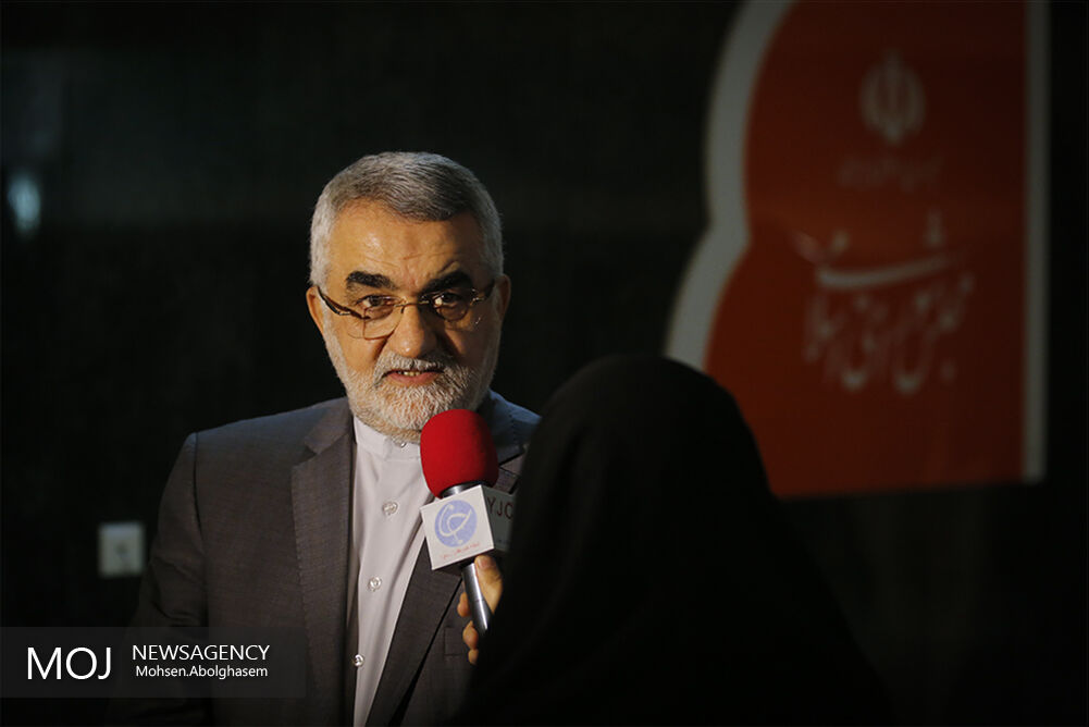 تلگرام جای خود را به یک سامانه ملی می دهد