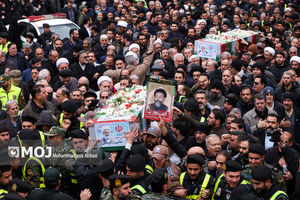 مراسم تشییع پیکر حجج الاسلام علی رازینی و محمد مقیسه