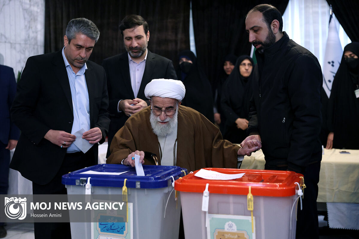 شرکت رهبر انقلاب در انتخابات ۱۴۰۲