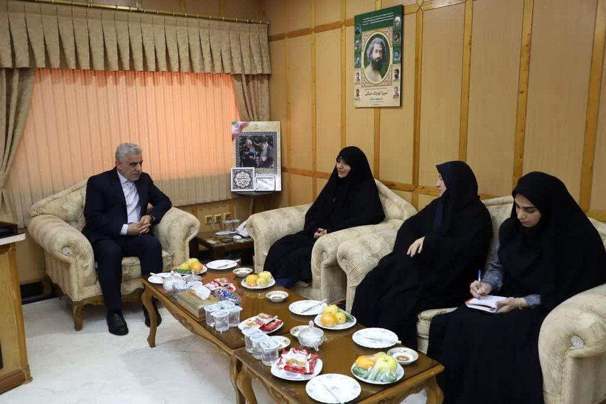 استاندار گیلان در دیدار با مدیرکل امور زنان و خانواده وزارت کشور