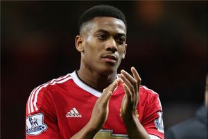 همسر پیشین مارسیال با طرفداری از ایبرا به او دهان کنجی کرد + تصویر