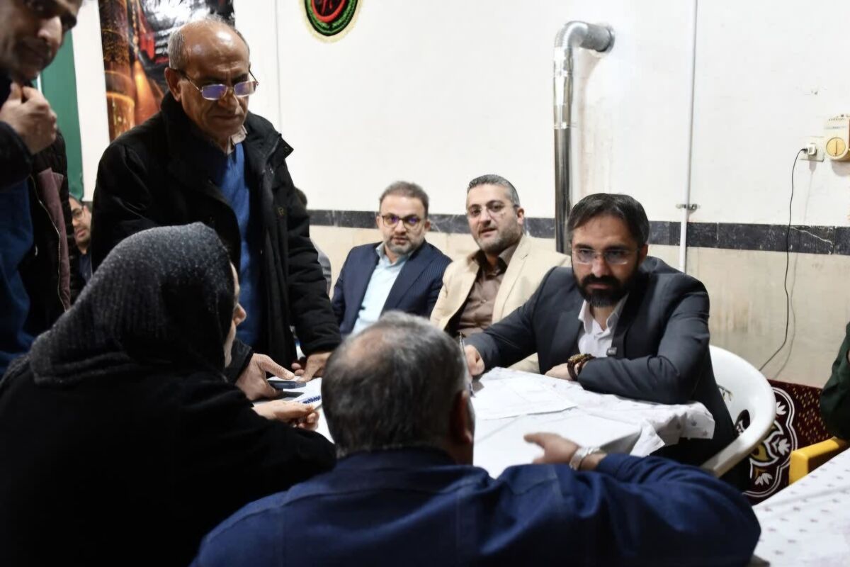 نشست شهردار ساری با شهروندان