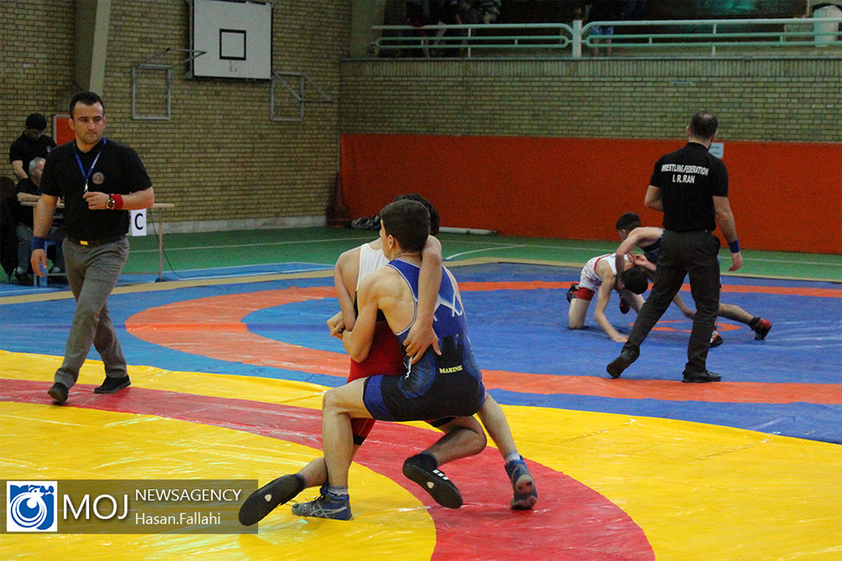 مسابقات کشتی آموزشگاه های استان اردبیل