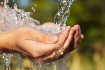 مدیریت مصرف بهینه آب در حوزه های مختلف برنامه ریزی شود