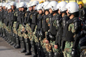 یگان ویژه برای رفاه هوادارن ورزشی از تمام توان خود استفاده می کند