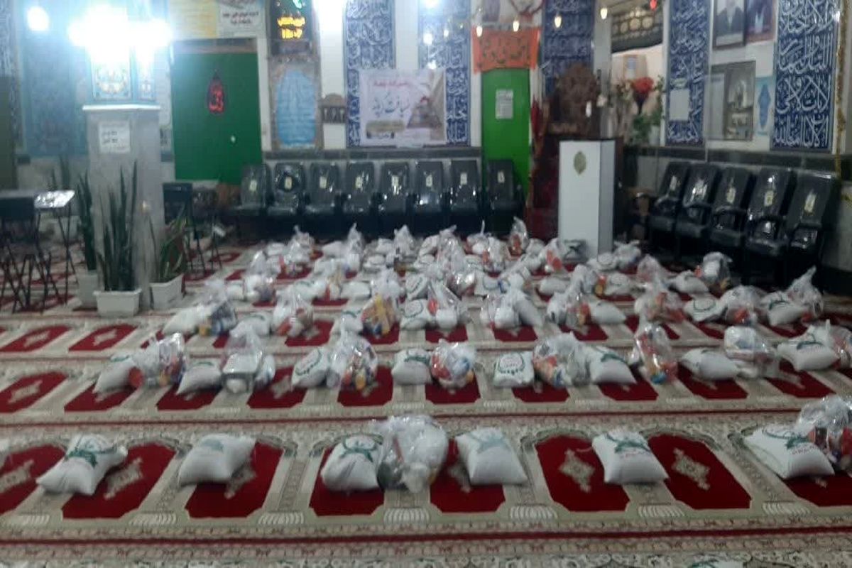 توزیع بسته معیشتی در جویبار