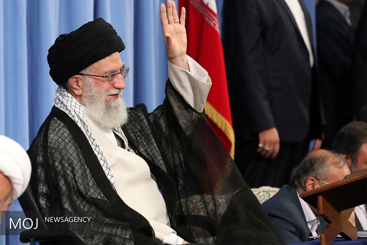 محفل انس با قرآن کریم در حضور مقام معظم رهبری