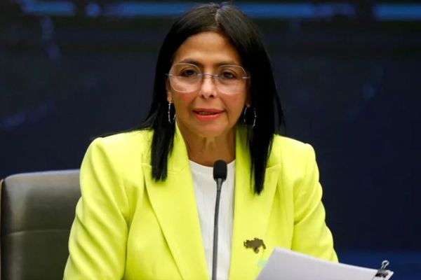 رودریگز مدعی بازگشت قدرتمند  ونزوئلا به بازار جهانی انرژی شد