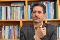 نباید دانش‌آموزان به خاطر شرایط مادی از تحصیل باز بمانند