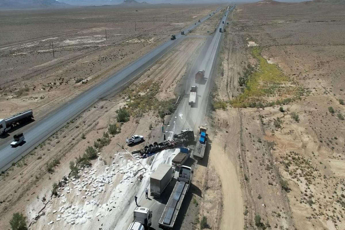 واژگونی تریلر