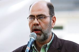 وزارت آموزش‌وپرورش راهکاری برای رفع مشکلات نیروهای حق‌التدریس و پذیرفته‌شدگان آزمون استخدامی در نظر گیرد