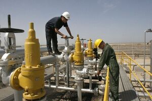 وزارت نفت برای ساماندهی وضعیت کارکنان غیررسمی برنامه دارد