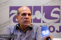 طراحی زیبا و فکر شده یک نمایشگاه احترام به هنرمند و آثارش است